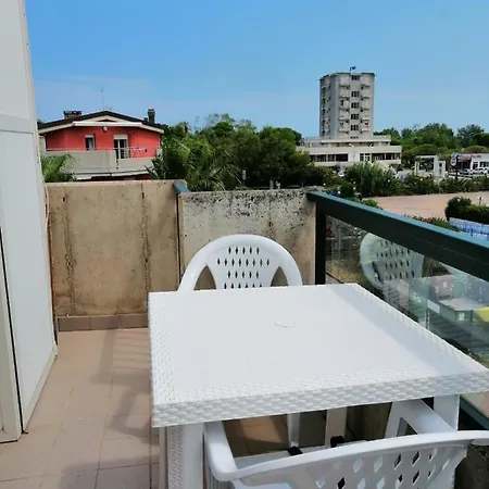 Appartamento A Pochi Metri Dalla Spiaggia *